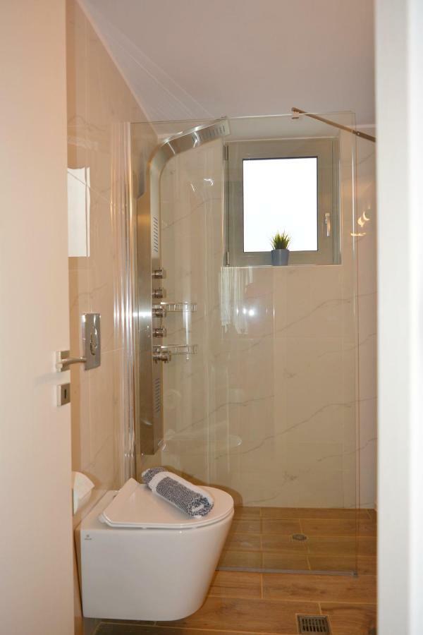 Balos Residence Private Pool Seafront Seaview キサモス エクステリア 写真